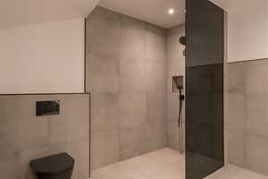 Puristische Luxus-Villa Bestlage Riedberg Westflügel – Frankfurt am Main – Vorschaubild 18