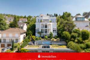 Wohnen und Vermieten in Perfektion – Architektenhaus mit fünf Einheiten und privatem Wellnessbereich