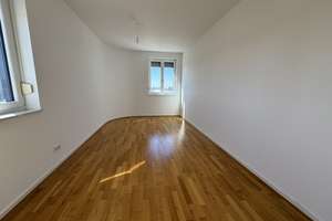 Neue Wohnung, neues Glück! Gut geschnittene 4-Zi.-Wohnung mit EBK, 2 Bädern und Terrasse – Prager Straße 12 a, 4103 Zentrum-Südost, Leipzig – Vorschaubild 9