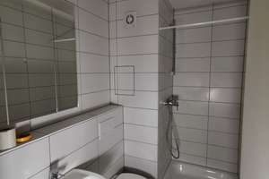 Stilvolle, sanierte 1,5-Zimmer-Whg mit EBK & TG Stellplatz,  2 min zur U1 – Die vollständige Adresse der Immobilie erhältst du vom Anbieter., 70563 Vaihingen-Mitte, Stuttgart – Vorschaubild 4