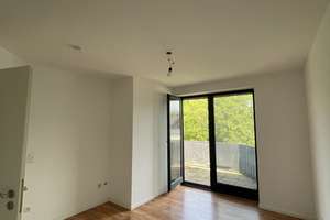 3-Zimmer-Wohnung mit Einbauküche, zwei Balkonen, Kamin und Fußbodenheizung in Düsseldorf-Unterrath – Am Grenzgraben 26, 40468 Unterrath, Düsseldorf – Vorschaubild 9