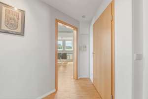Moderne, lichtdurchflutete 3 Zimmer DG-Wohnung mit großem Süd-Ost-Balkon und Garage – Die vollständige Adresse der Immobilie erhältst du vom Anbieter., 70599 Schönberg, Stuttgart – Vorschaubild 22