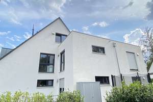 Luxuriöse Dachterrassenwohnung – Die vollständige Adresse der Immobilie erhältst du vom Anbieter., 90482 Laufamholz, Nürnberg – Vorschaubild 11
