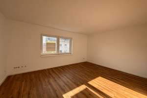 moderne 3-Zimmer-Wohnung im I.Obergeschoss zentral in Siegen mit Balkon – Donnerscheidstraße 36, 57072 Siegen, Siegen – Vorschaubild 6