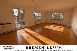 SOFORT FREI: Große 2 Zi. mit Einbauküche, modernem Duschbad und Balkon