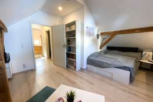 Freistehendes Einfamilienhaus mit Einliegerwohnung, möglichem Gewerbe im UG & einzigartiger Terrasse – Die vollständige Adresse der Immobilie erhältst du vom Anbieter., 71272 Renningen – Vorschaubild 13