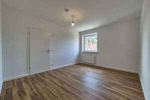 Frisch renovierte 2-Zimmer-Wohnung in zentraler Lage von Henstedt-Ulzburg – Hamburger Str. 21a, 24558 Henstedt-Ulzburg – Vorschaubild 6
