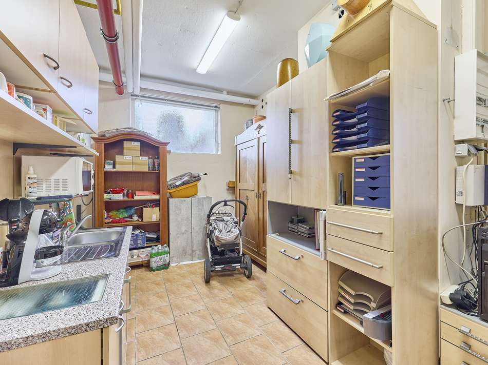 Gewerbe Aufenthalt/Lager