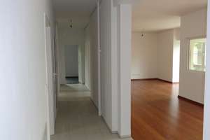 Schöne fünf Zimmer Wohnung in Stuttgart, Münster