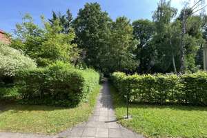 Hochparterre: 4-Zi.-Wohnung in TOP-Lage von DD-Bühlau – Die vollständige Adresse der Immobilie erhältst du vom Anbieter., 1324 Bühlau/Weißer Hirsch, Dresden – Vorschaubild 9