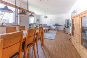 *Hochwertige und moderne 4-Zimmer Wohnung mit überdachtem Südbalkon im Straubinger Osten* – Die vollständige Adresse der Immobilie erhältst du vom Anbieter., 94315 Kernstadt, Straubing – Vorschaubild 4