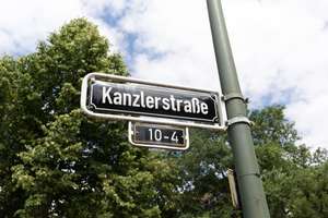 Zentral und modern:  Möbliertes Apartment mit großzügigem Balkon in Düsseldorf Rath