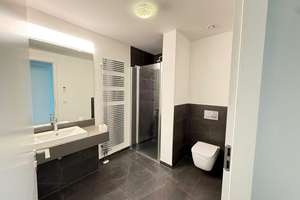 Exklusive 2-Zimmer Wohnung im Grand Tower Frankfurt mit Balkon