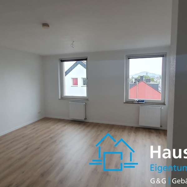 *** ERSTBEZUG nach Renovierung - gut aufgeteilte 3-Zimmer-Wohnung in Aachen ***