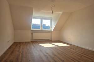 Ab sofort: Dachgeschosswohnung am Kanal - Nymphenburg von seiner schönsten Seite – Die vollständige Adresse der Immobilie erhältst du vom Anbieter., 80639 Nymphenburg, München – Vorschaubild 4