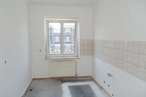 Ab September 2026 oder später: Kleine 2-Zimmer-Singlewohnung mit sep. Küche und Dusche im 1.OG – Dohnaer Straße 81, 1219 Leubnitz-Neuostra, Dresden – Vorschaubild 5