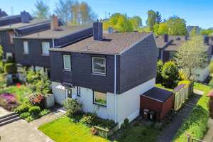 Familienwohnen mit Perspektive – Reihenendhaus mit Garten, Balkon und Vollkeller