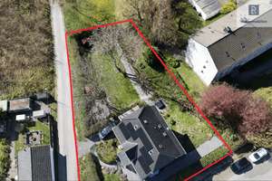 Für Familien & Investoren // Haus mit 9 Zi und großem Grundstück und zusätzlichem Baupotenzial – Die vollständige Adresse der Immobilie erhältst du vom Anbieter., 42929 Wermelskirchen – Vorschaubild 1