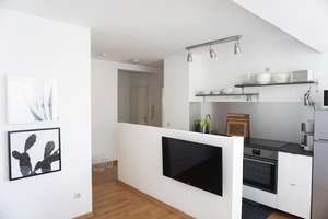 Zentrale, vollmöblierte 2 ZKB mit Dachterrasse und 1.000,00 Kaltmiete – Karl-Anton-Straße 19, 40211 Stadtmitte, Düsseldorf – Vorschaubild 3