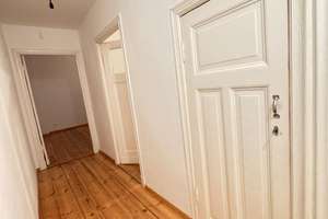 Charmante 2-Zimmer Altbauwohnung, teilmöbliert als Hauptmieter – Oberlandstraße 2, 12099 Tempelhof, Berlin – Vorschaubild 13