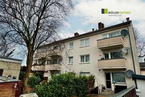 9-Familienhaus mit Terrassen, Garten und Balkonen in Köln-Urbach