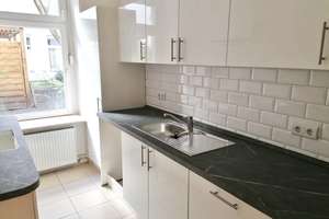 ALTBAUWOHNUNG MIT GROSSER TERRASSE – 3,50 M DECKENHÖHE – PRENZLAUER BERG – Erich-Weinert-Straße 16, 10439 Prenzlauer Berg, Berlin – Vorschaubild 7