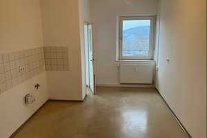Auch für Jobcenter (4 Personen)!  3-Zimmer Wohnung im 5. OG ohne Aufzug. – Speyerer Str. 2, 90443 Nürnberg – Vorschaubild 6