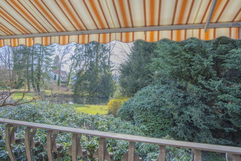 Immobilie in Neu-Anspach - EFH in Anspacher TOP-Lage mit wunderschönem Blick! ELW-Option, 2 Garagen. Käuferprovisionsfrei! - Bild 4