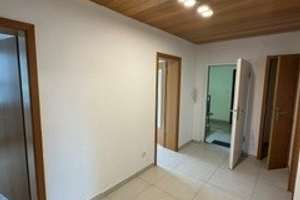 Sofort verfügbare, umfassend modernisierte 3-Zimmer-Eigentumswohnung mit Balkon in Trier-Heiligkreuz – Die vollständige Adresse der Immobilie erhältst du vom Anbieter., 54295 Heiligkreuz, Trier – Vorschaubild 7
