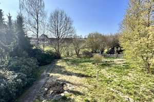 Neuwertiges Einfamilienhaus mit Einliegerwohnung – Siegen-Wittgenstein (Kreis) – Vorschaubild 3