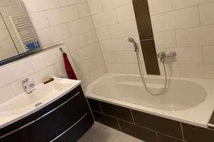 TOP! 2 Zimmer, EBK, Balkon, Bad mit Dusche und Wanne – Rischkamp 73, 30659 Lahe, Hannover – Vorschaubild 4