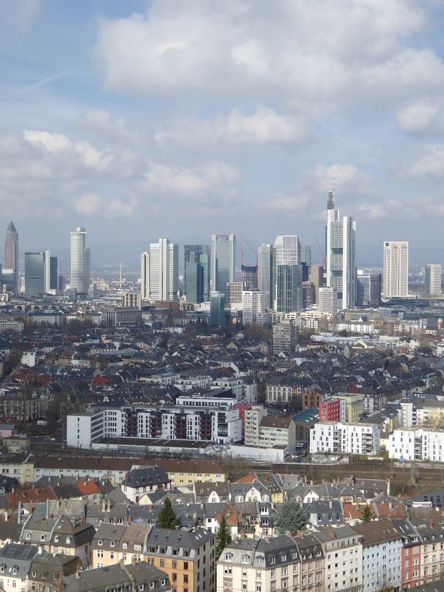 24 Etage im Henninger Turm.. V-E-R-M-I-E-T-E-T image