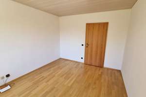 Provisionsfrei: 5-Zi-Einfamilienhaus mit gehobener Innenausstattung und EBK in Krumbach (Schwaben) – Die vollständige Adresse der Immobilie erhältst du vom Anbieter., 86381 Krumbach (Schwaben) – Vorschaubild 24