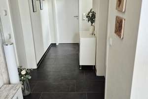 *provisionsfrei* Moderne Doppelhaushälfte mit PV-Anlage, Doppelcarport & neuer Terrasse  – Fasanenweg 11a, 48499 Salzbergen – Vorschaubild 3