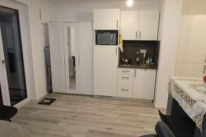 möblierte 1-Zimmer-Erdgeschoss- Wohnung mit Terrasse und Garten  – Höchstetter Str. 18a, 86154 Links der Wertach-Süd, Augsburg – Vorschaubild 18