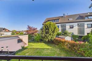 Kapitalanlage mit Lagebonus. 3FH mit Einliegerwohnung, Garage, 2 SP, Garten, Keller – Die vollständige Adresse der Immobilie erhältst du vom Anbieter., 70619 Riedenberg, Stuttgart – Vorschaubild 4