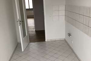 Frisch renovierte 4-Raumwohnung mit Balkon zu vermieten - auf Wunsch mit neuer Einbauküche! – zöllnerplatz 24, 9113 Schloßchemnitz, Chemnitz – Vorschaubild 14