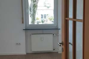 Helle 3,5-Zimmer-Wohnung mit Balkon in Wiesbaden-Nordost – Die vollständige Adresse der Immobilie erhältst du vom Anbieter., 65195 Nordost, Wiesbaden – Vorschaubild 4