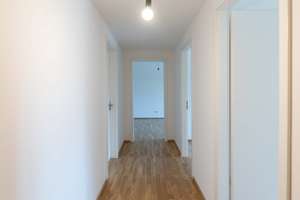 Wohnen mit Ruhefaktor – Exklusive 2-Zimmer-Wohnung mit Loggia und Blick zum grünen Innenhof – Leipziger Straße 35, 1097 Leipziger Vorstadt, Dresden – Vorschaubild 7