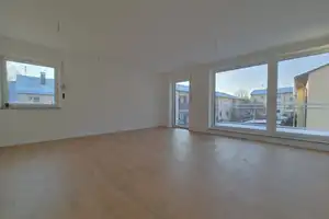 Modern wohnen in Bestlage – Frühlingsweg 1, 85757 Dachau (Kreis) – Vorschaubild 2