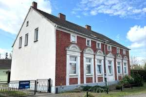 Mehrfamilienhaus zentral gelegen – Torgelow, Vorpommern-Greifswald (Kreis), 17358 Uecker-Randow (Kreis) – Vorschaubild 1