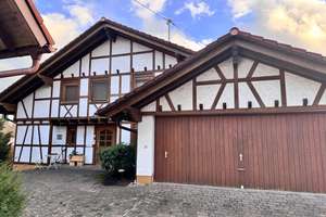 Gemütliches und durchdachtes Einfamilienhaus mit Kamin und Garten in Westerheim  – Die vollständige Adresse der Immobilie erhältst du vom Anbieter., 72589 Westerheim – Vorschaubild 2