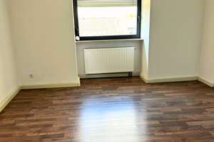 Ruhig wohnen in gepflegter Hausgemeinschaft – Dachgeschosswohnung in Oppum – Die vollständige Adresse der Immobilie erhältst du vom Anbieter., 47809 Oppum, Krefeld – Vorschaubild 3