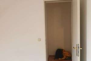 Moderne 2-Zimmer-Dachgeschosswohnung in Neuhausen – Panorama-Fenster & ruhiger Innenhofblick – Die vollständige Adresse der Immobilie erhältst du vom Anbieter., 80636 Sankt Vinzenz, München – Vorschaubild 3