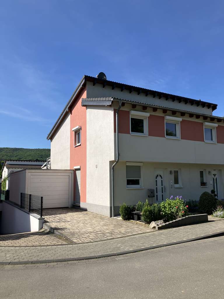Modernes Einfamilienhaus in zentraler Lage von Bad Neuenahr