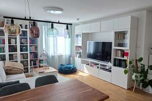 Gemütliche 2 Zimmer Wohnung mit Balkon! Bezugsfrei ab 01.09.2026 – Salinenstraße 4/4, 74177 Bad Friedrichshall – Vorschaubild 2