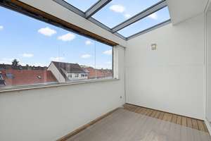 Großzügige Stadtwohnung in Bestlage der Südweststadt mit Loggia & ausgebautem Spitzboden! – Die vollständige Adresse der Immobilie erhältst du vom Anbieter., 76137 Südweststadt, Karlsruhe – Vorschaubild 8
