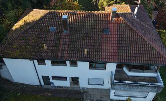 Seltene Gelegenheit Reutlingen, Achalm – Einfamilienhaus mit Einliegerwohnung auf über 1.500 m²