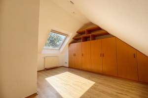 Helle, bezugsfreie Maisonettewohnung mit zwei Balkonen in Münster-Mecklenbeck – Die vollständige Adresse der Immobilie erhältst du vom Anbieter., 48163 Mecklenbeck, Münster – Vorschaubild 11