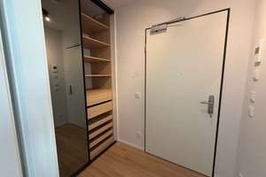 Naturnah und urban: Neuwertige, moderne, teilmöblierte 3-Zimmer-Wohnung in Neupasing – Angela-Molitoris-Platz 7, 81245 Neupasing, München – Vorschaubild 2